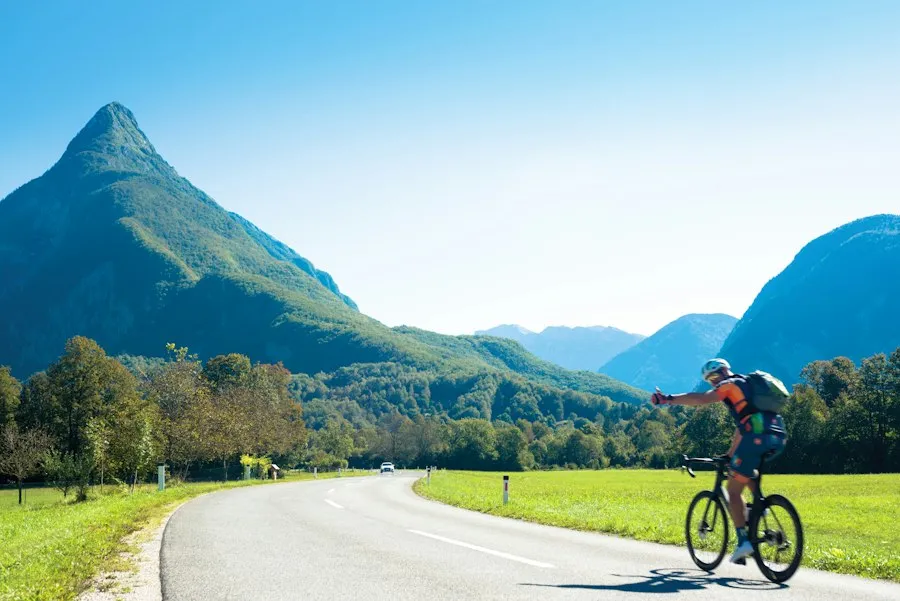 Photo bicycle travel tips